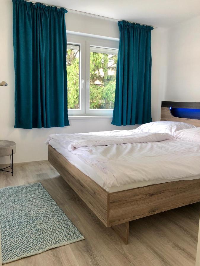 Janos Apartman Balatonfured Bagian luar foto